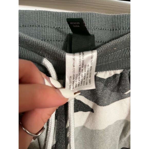 Wild Fable Women’s Joggers - Picture 3 of 4